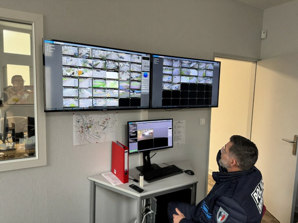 POLICE MUNICIPALE - MEHUN SUR YEVRE
